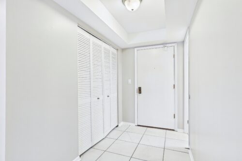 13000 W Heiden Circle #3105, Lake Bluff, IL