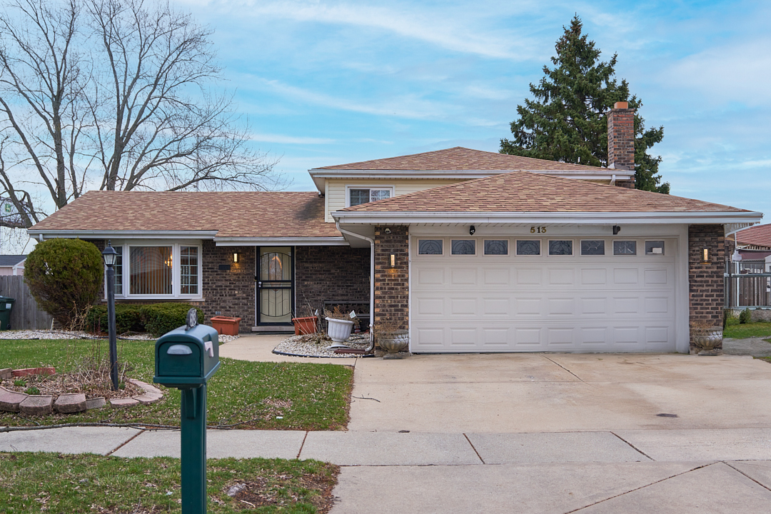 513 S Harper Avenue, Glenwood, IL