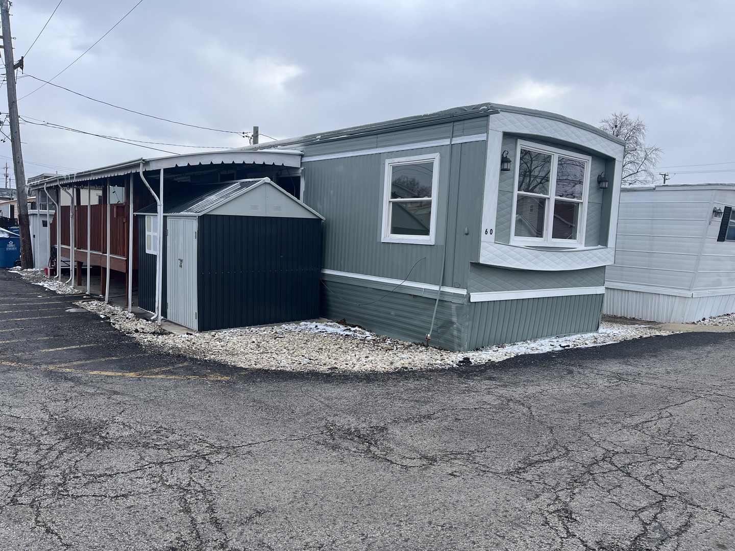 9001 S Cicero Avenue #60, Oak Lawn, IL