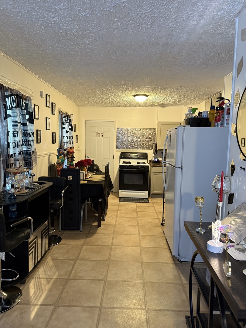 2135 219th Street, Sauk Village, IL