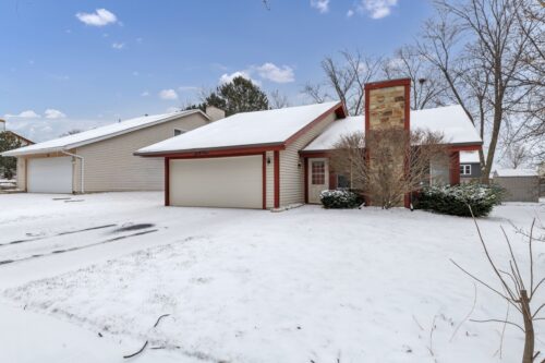 64 Abbeywood Drive, Romeoville, IL