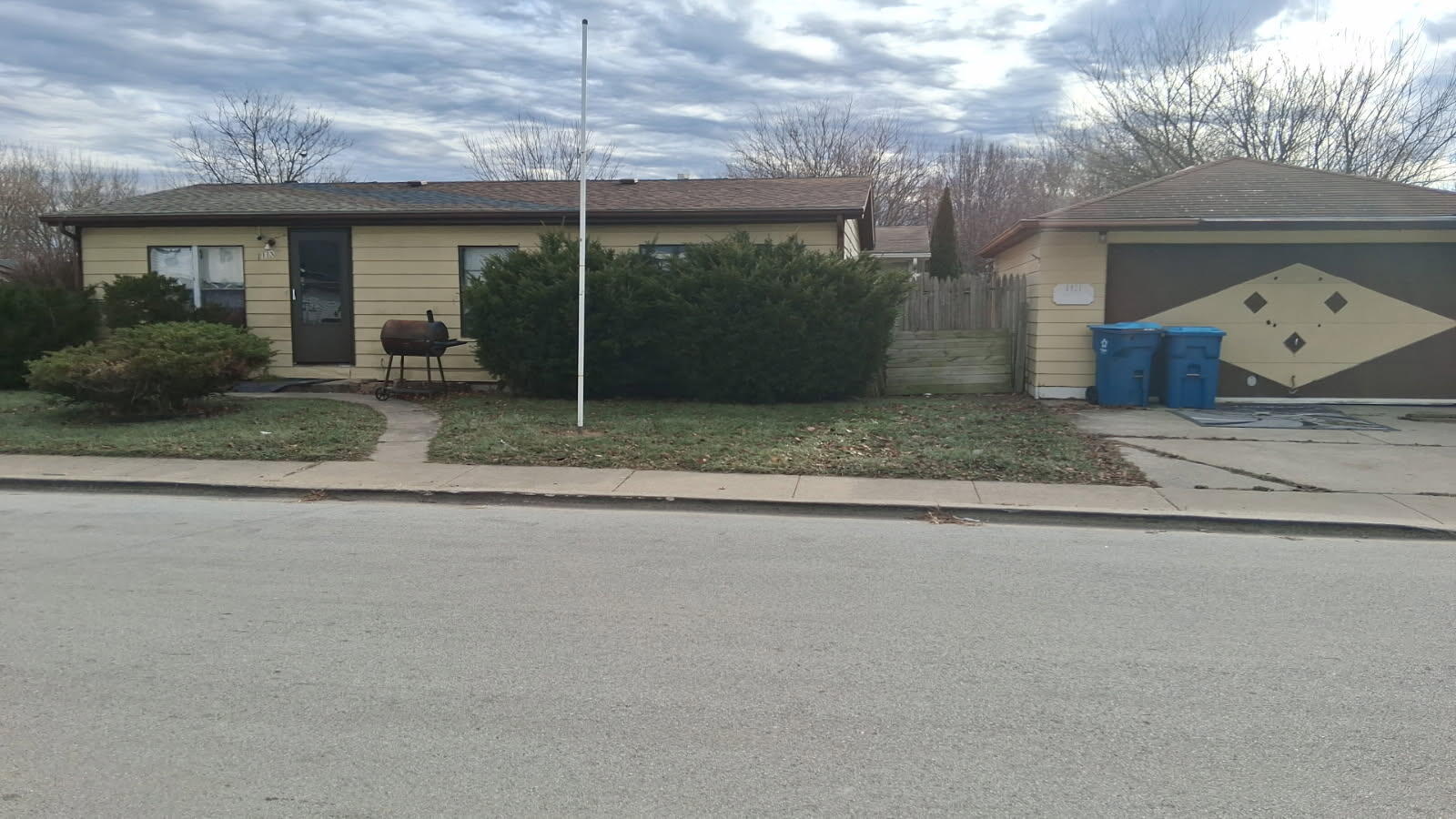 1111 Barry Lane, Sauk Village, IL