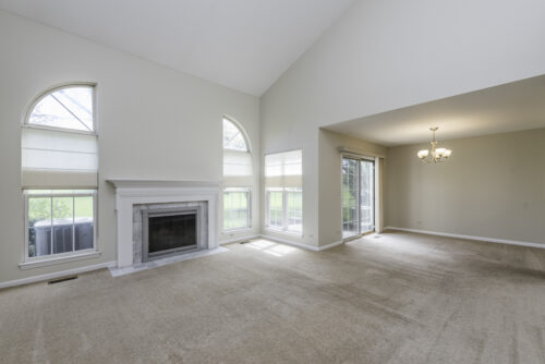 36111 N New Bridge Court, Gurnee, IL