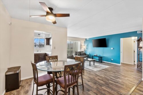 5202 Midlothian Turnpike #107, Crestwood, IL