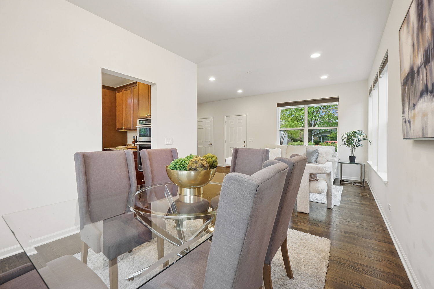 2520 Oak Avenue, Northbrook, IL