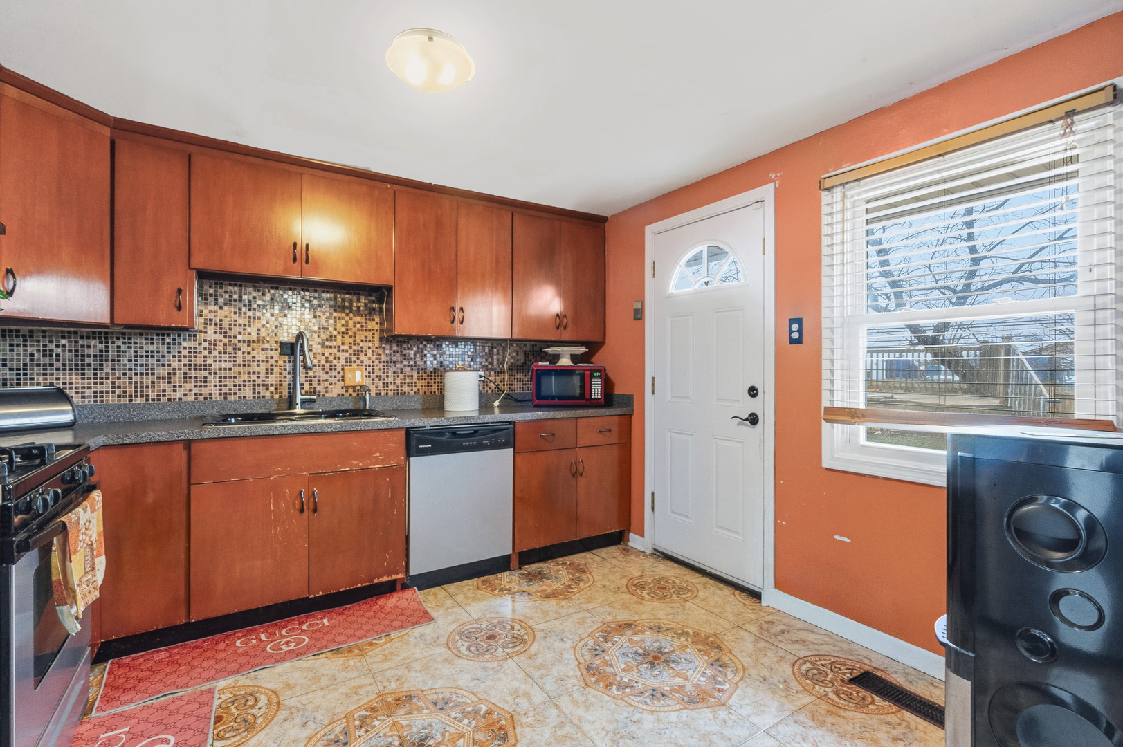 3924 167TH Place, Country Club Hills, IL