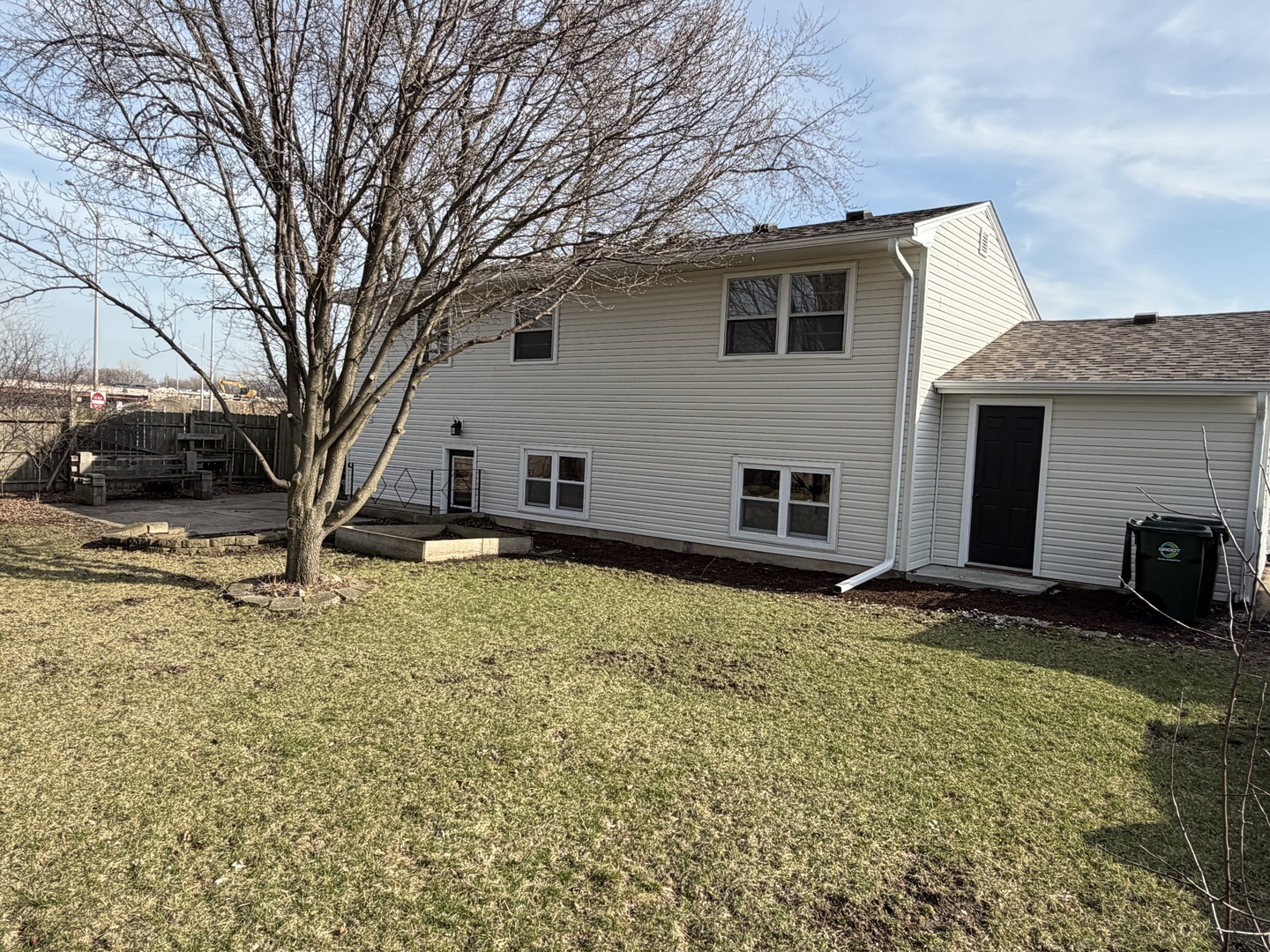 1534 E Palatine Road, Palatine, IL
