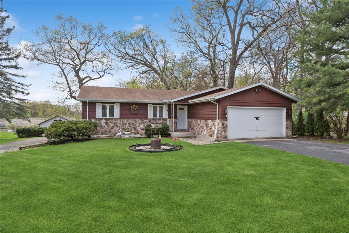23001 120th Street, Trevor, WI