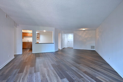 706 Waukegan Road #C203, Glenview, IL