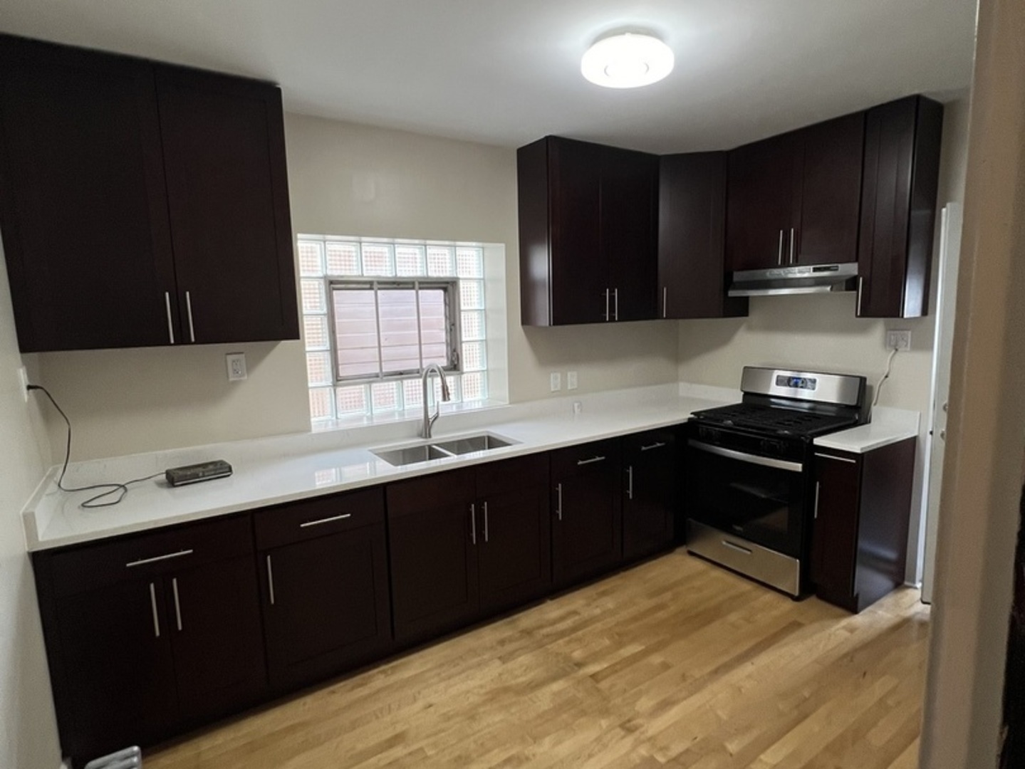 6636 S Marquette Drive, Chicago, IL