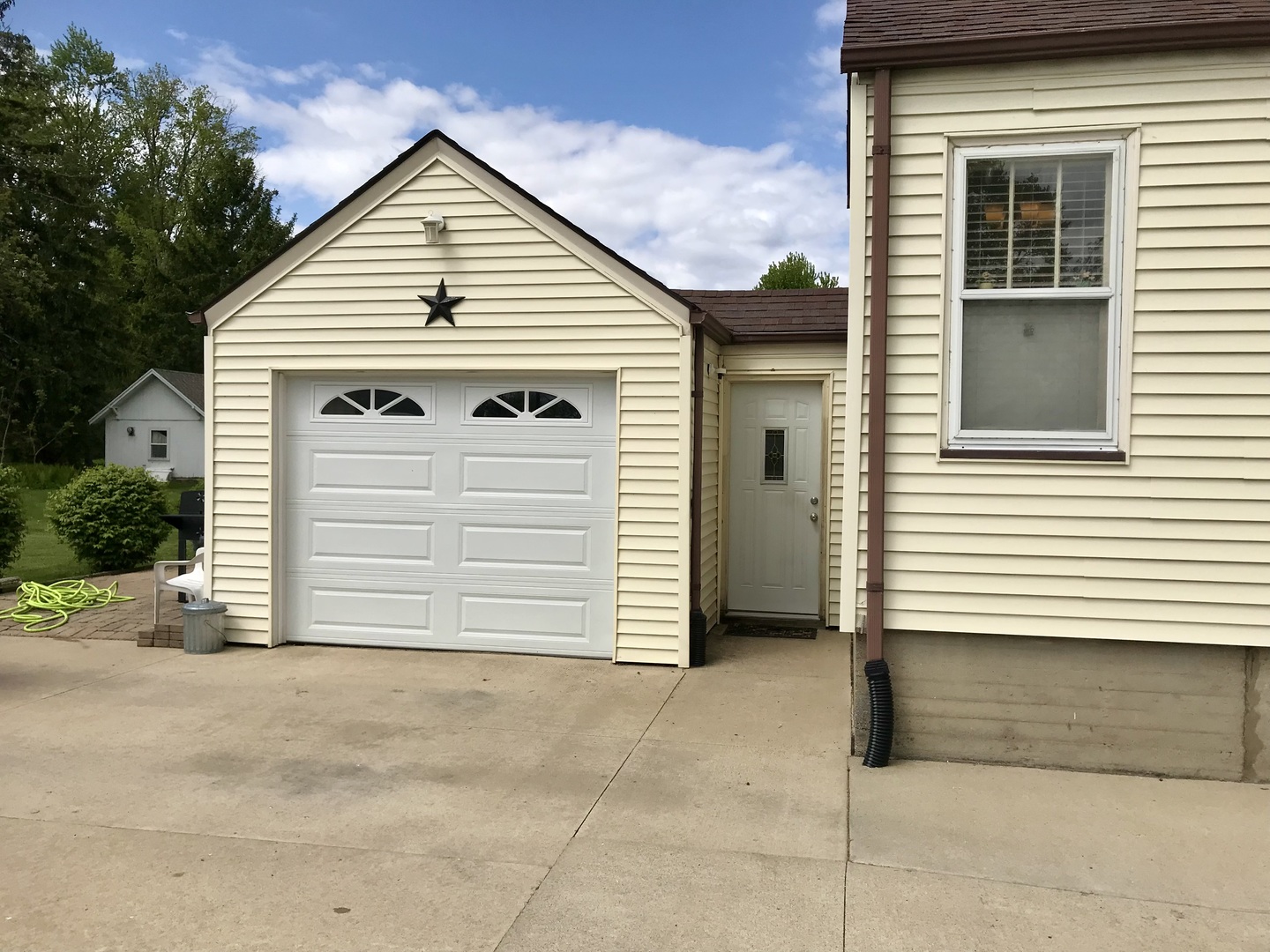 454 E Lincoln Street, Princeton, IL