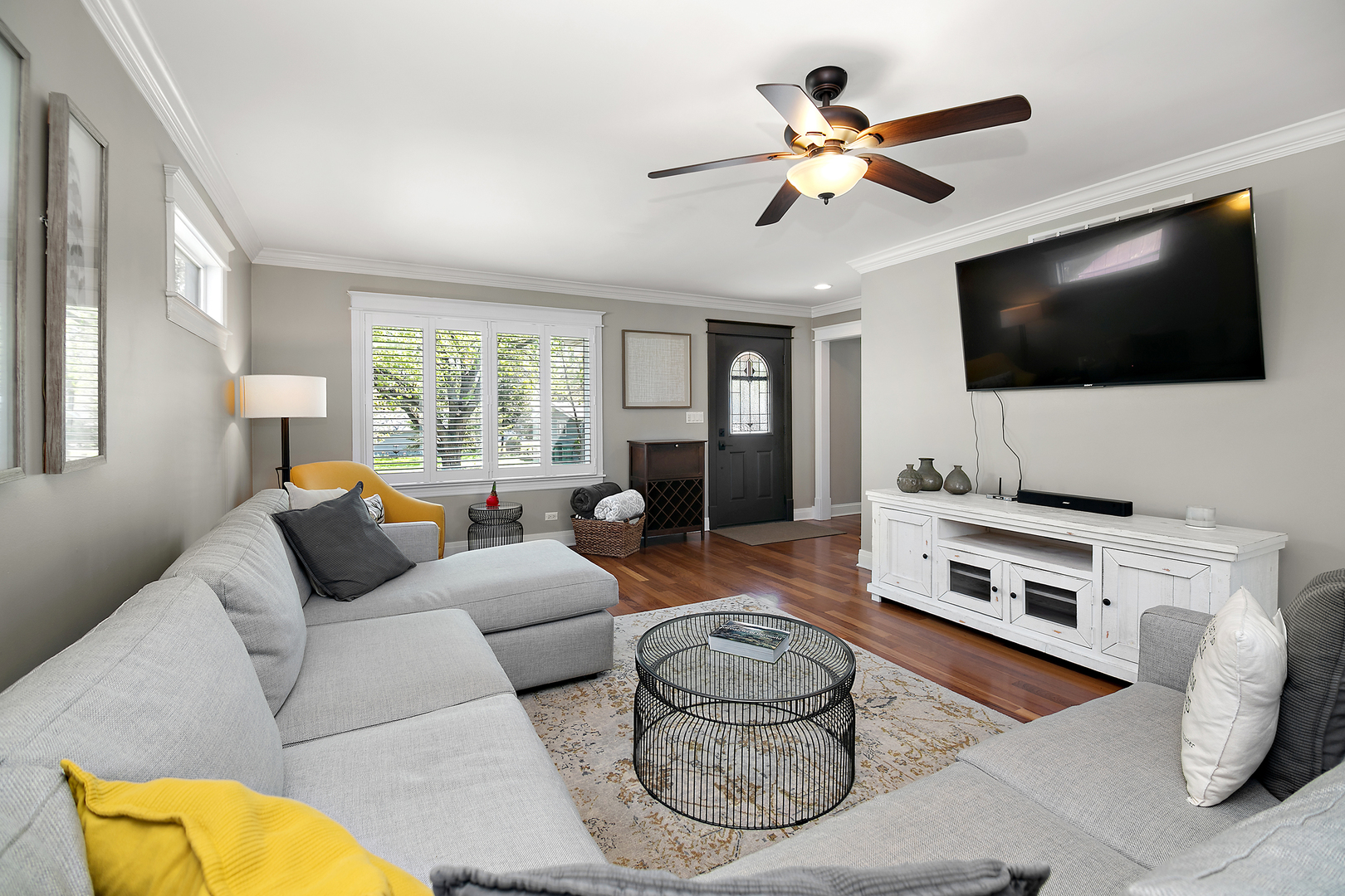 1002 Warner Avenue, Lemont, IL