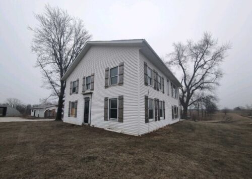 714 E County Line Road, Sparland, IL