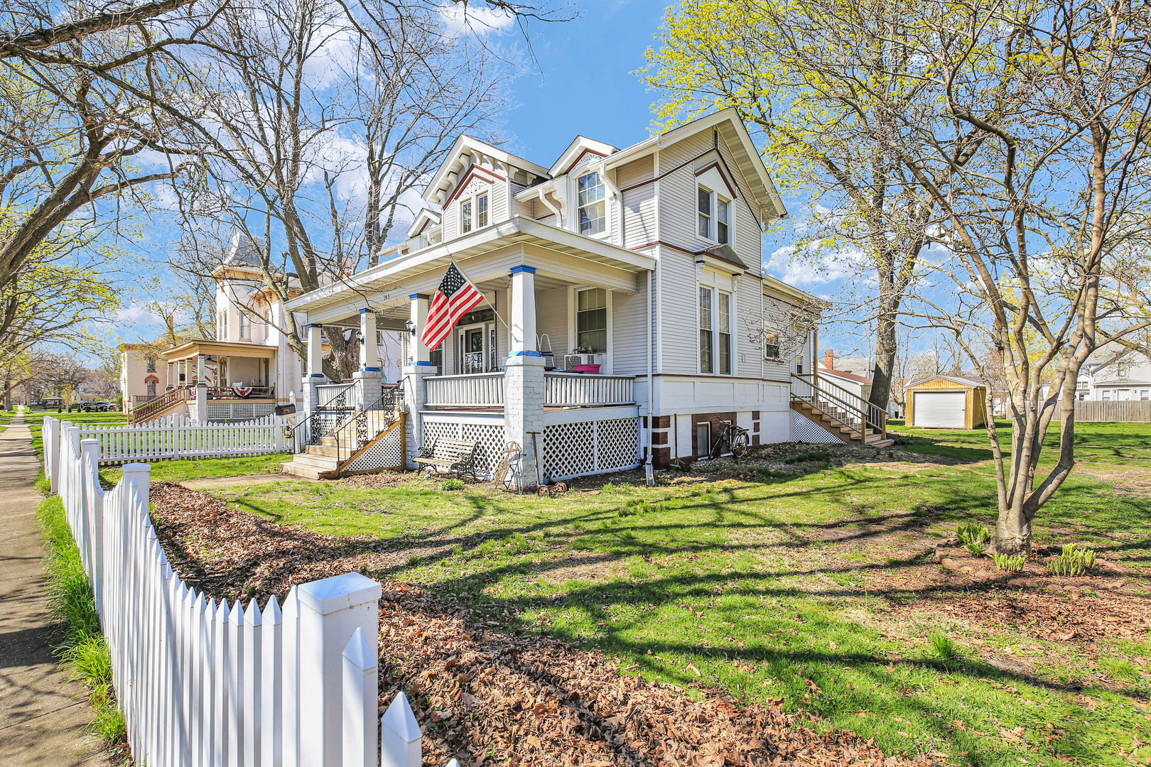 343 W Center Street, Paxton, IL