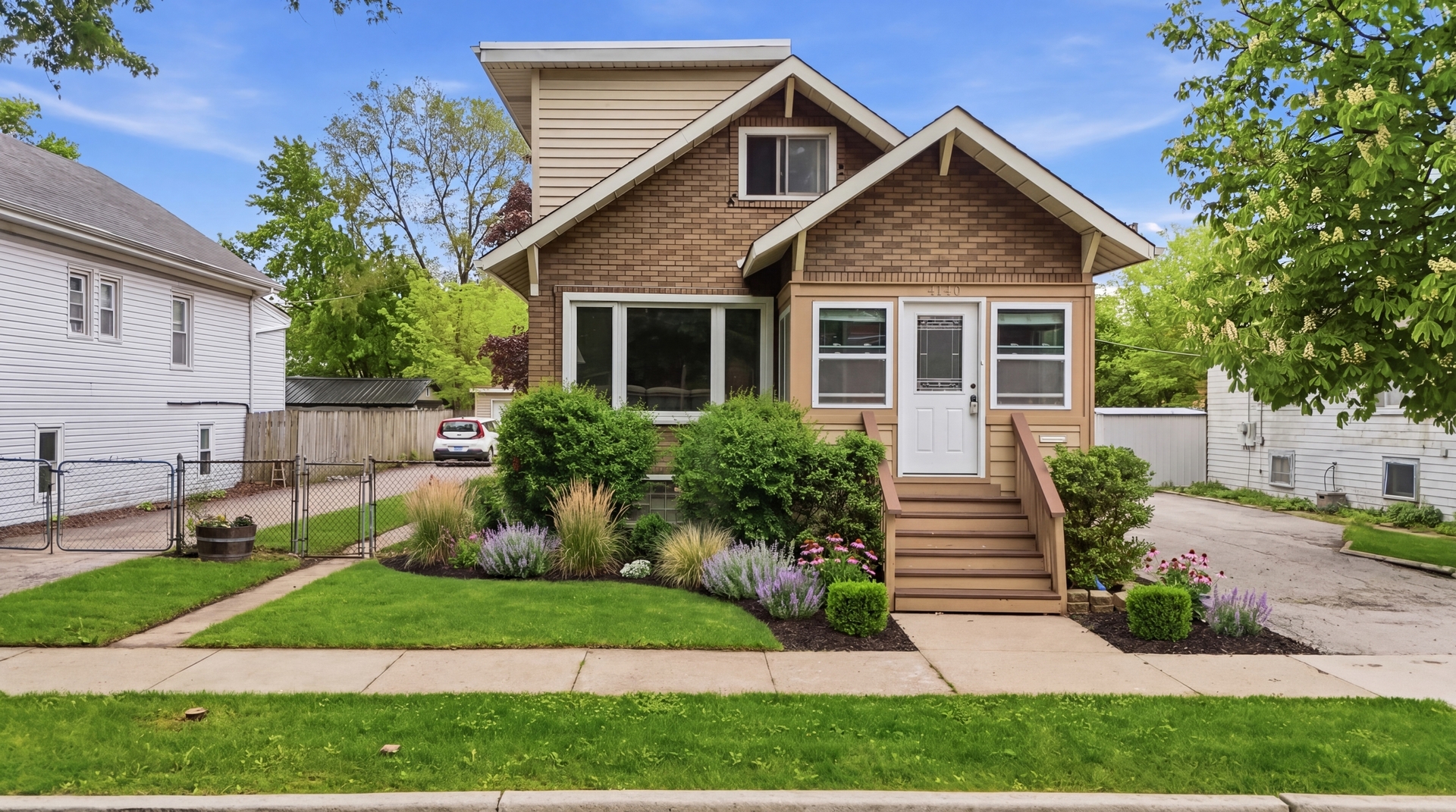 4140 Anna Avenue, Lyons, IL