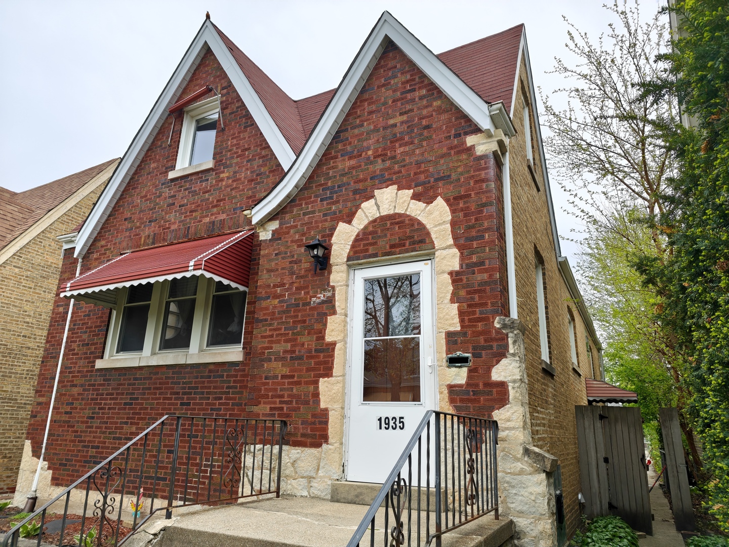 1935 Wenonah Avenue, Berwyn, IL