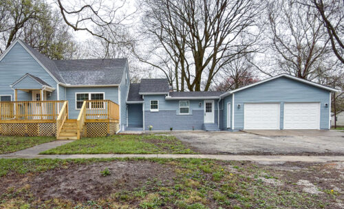 103 W 2nd Street, Broadlands, IL