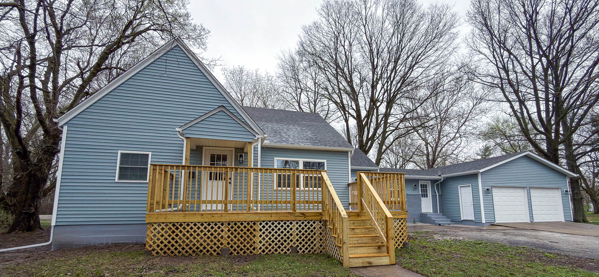 103 W 2nd Street, Broadlands, IL