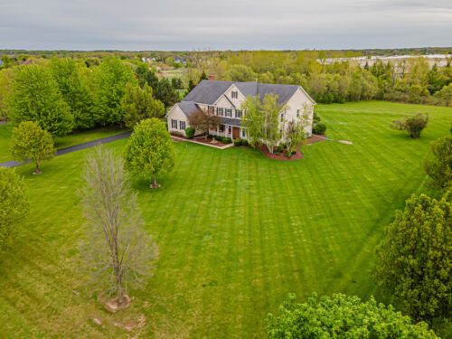 28309 W Savannah Trail, Lake Barrington, IL