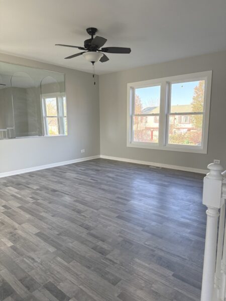 651 Chesapeake Drive, Bolingbrook, IL