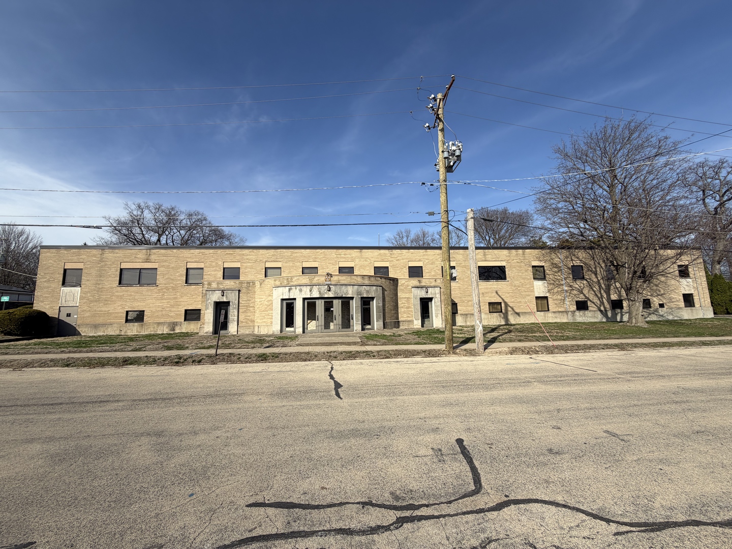 100 E Knox Street, Morrison, IL
