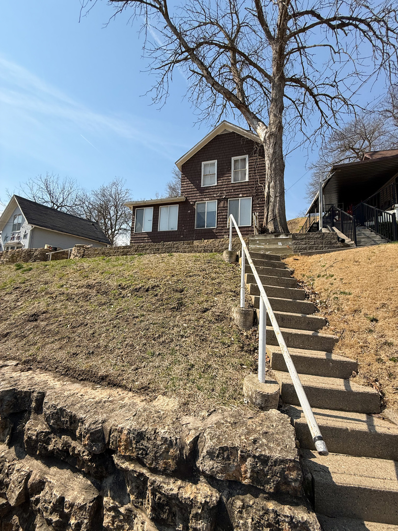 143 Diagonal Street, Savanna, IL