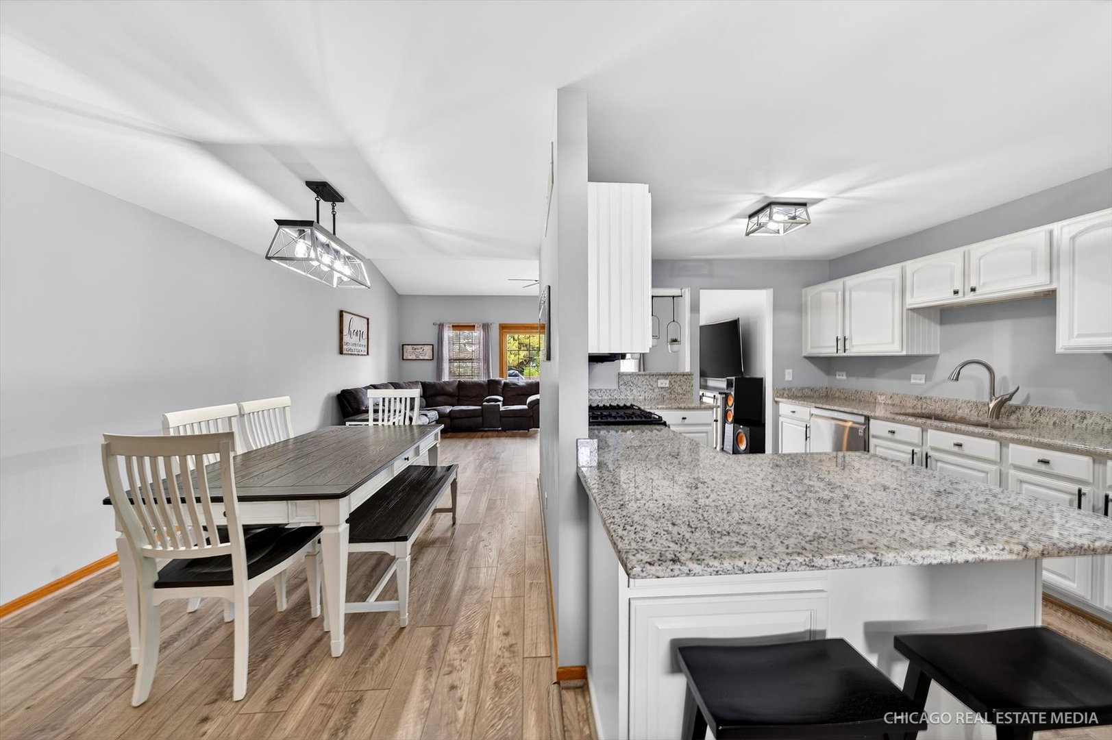 5802 Fieldstone Trail #5802, McHenry, IL