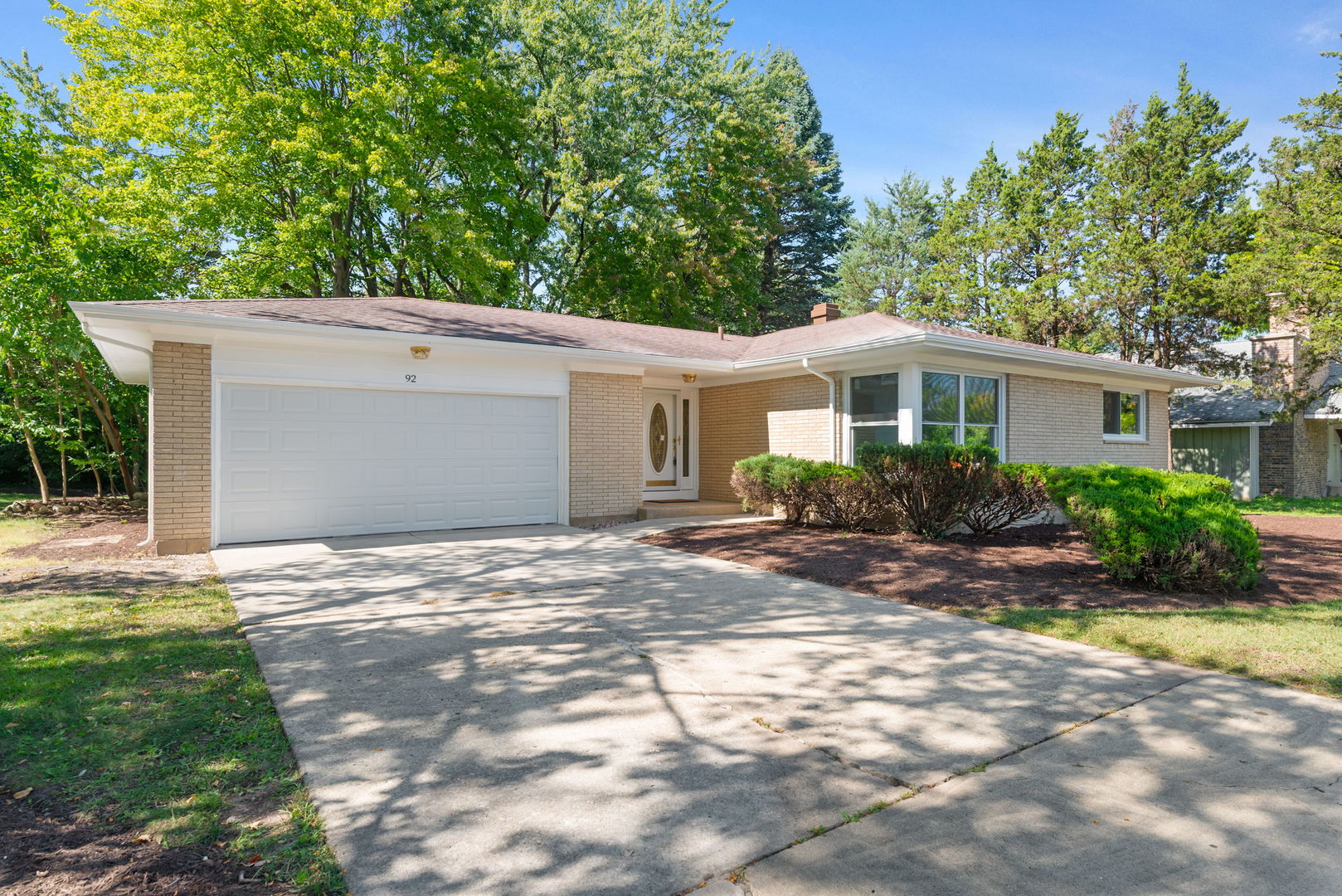 92 N AIRLITE Street, Elgin, IL