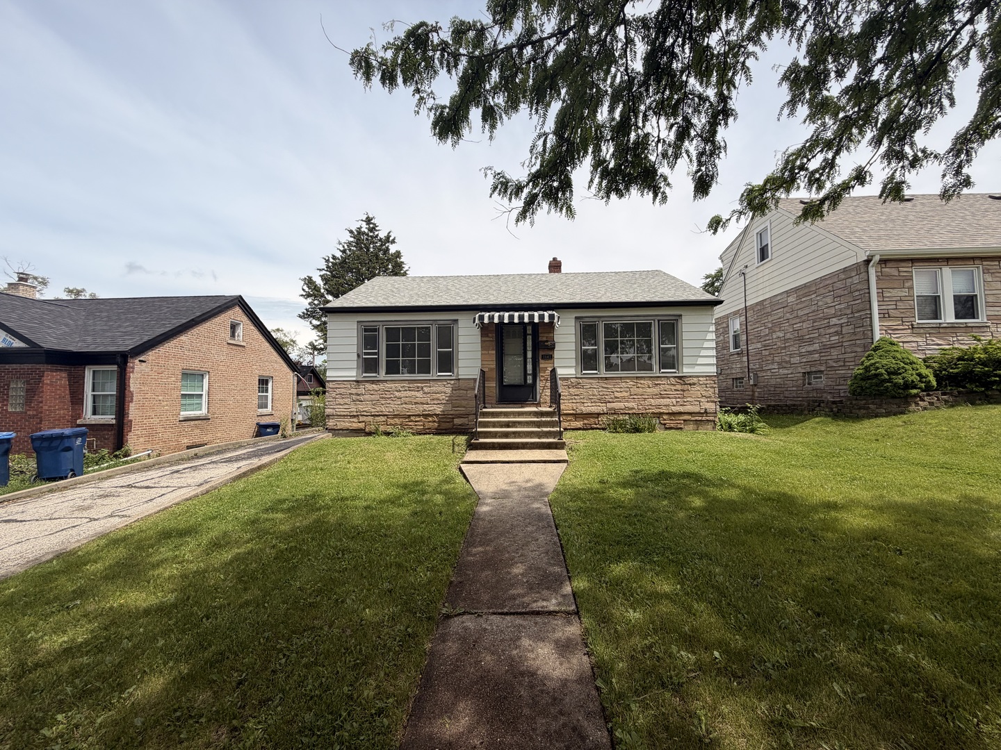 1941 Herbert Avenue, Berkeley, IL