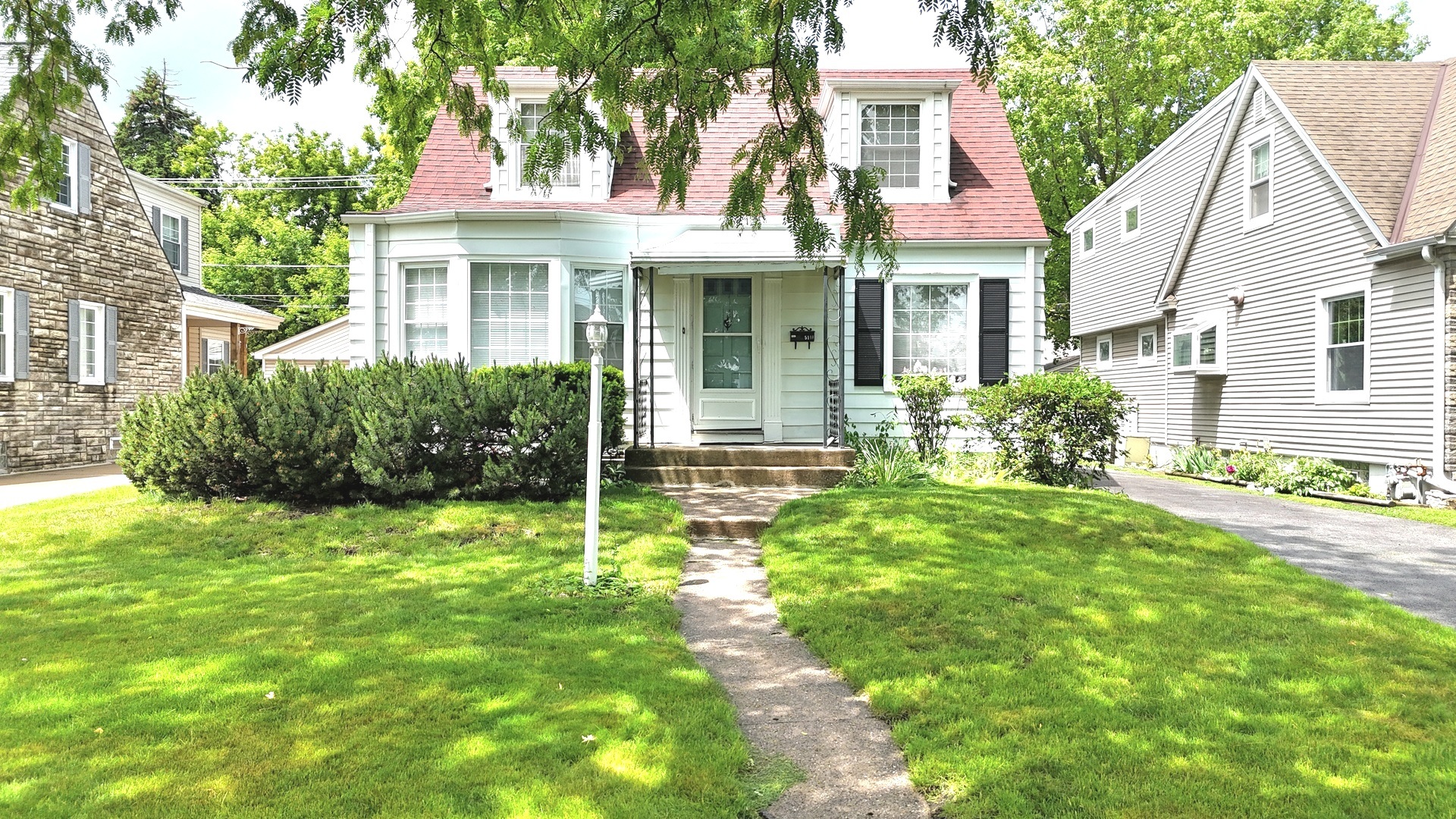5116 N Oconto Avenue, Harwood Heights, IL