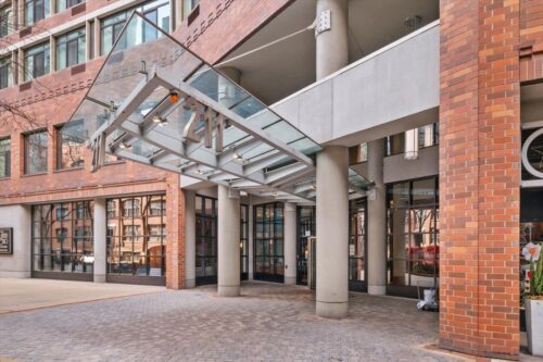 211 E Ohio Street #2004, Chicago, IL