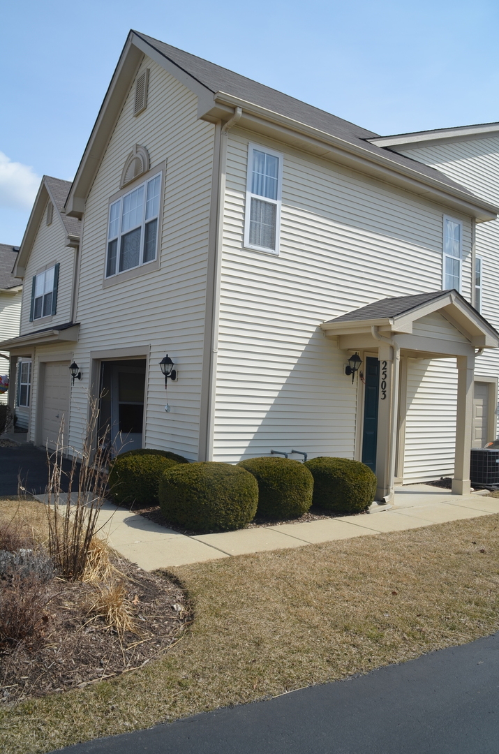 2503 Dickens Drive #2503, Aurora, IL