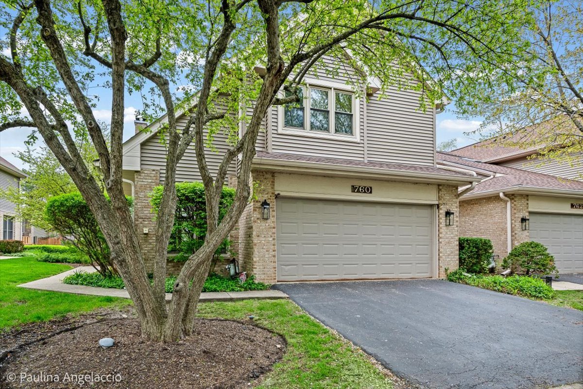 760 N Walden Drive, Palatine, IL