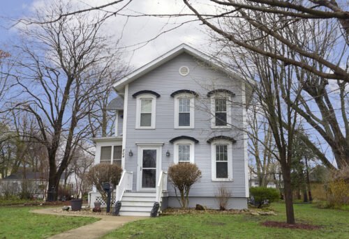 804 5th Avenue, Mendota, IL