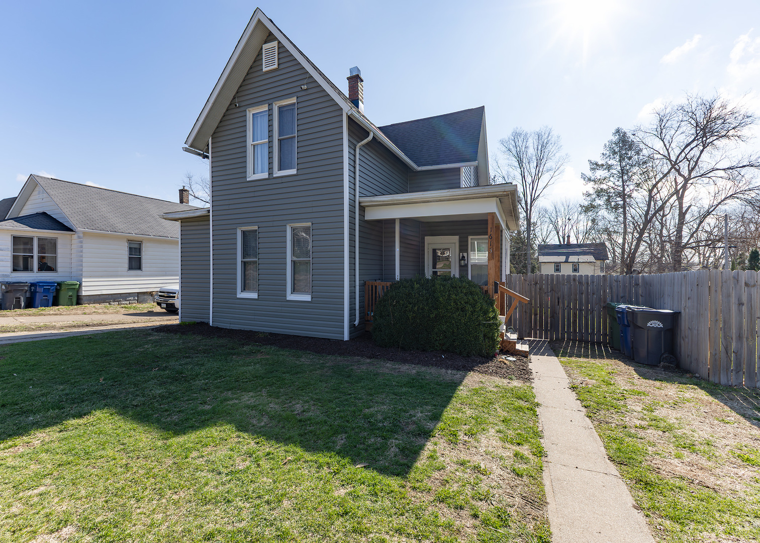 1613 N 4th Street, Clinton, IA