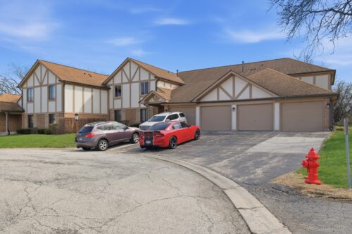 825 Thornton Court #2A, Schaumburg, IL