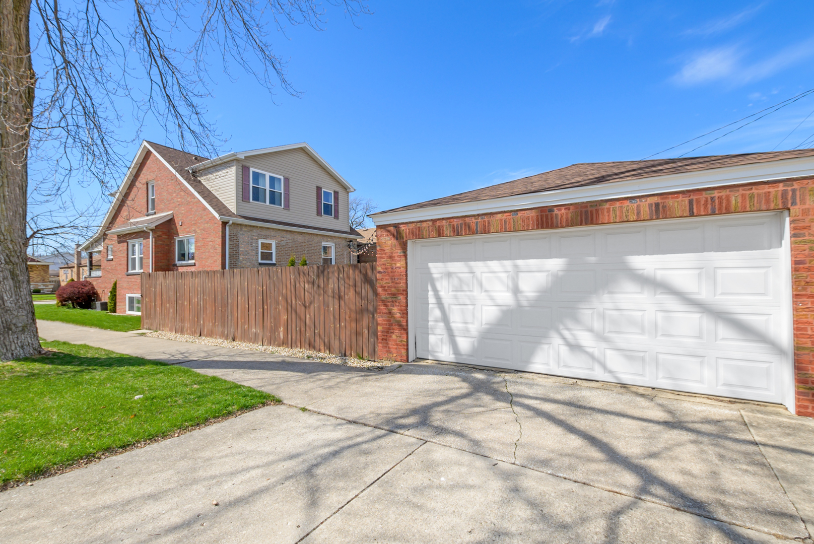 10459 S Troy Street, Chicago, IL