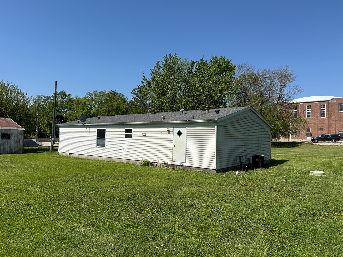 314 1/2 E Seminary Avenue, Onarga, IL