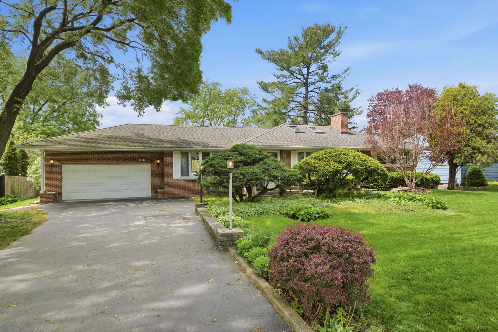 3934 Elm Street, Downers Grove, IL
