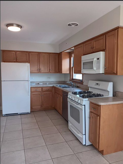 1112 Homestead Road, La Grange Park, IL