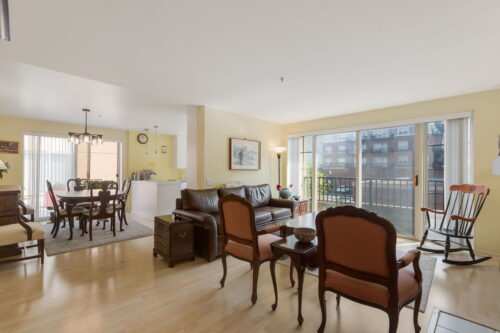 1800 Dewes Street #204, Glenview, IL
