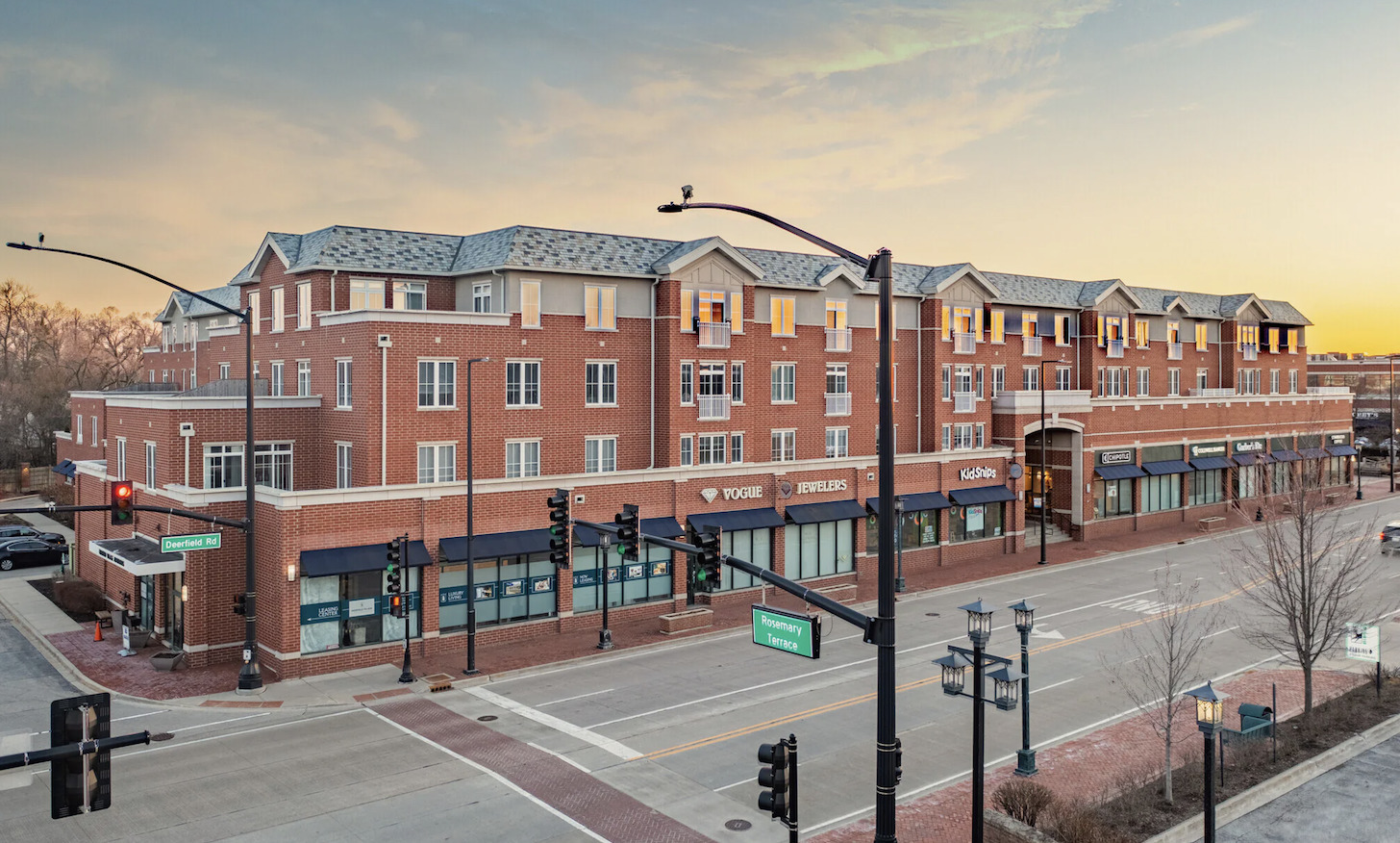 625 Deerfield Road #321, Deerfield, IL