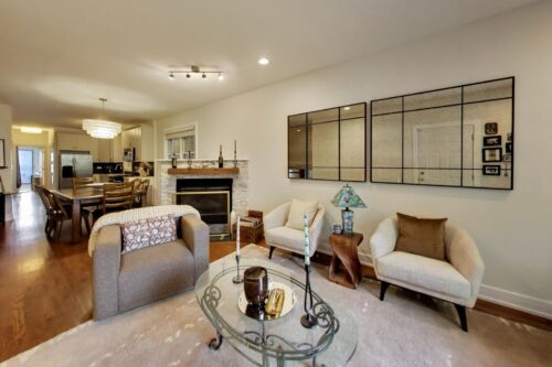 1247 N Rockwell Street #1, Chicago, IL
