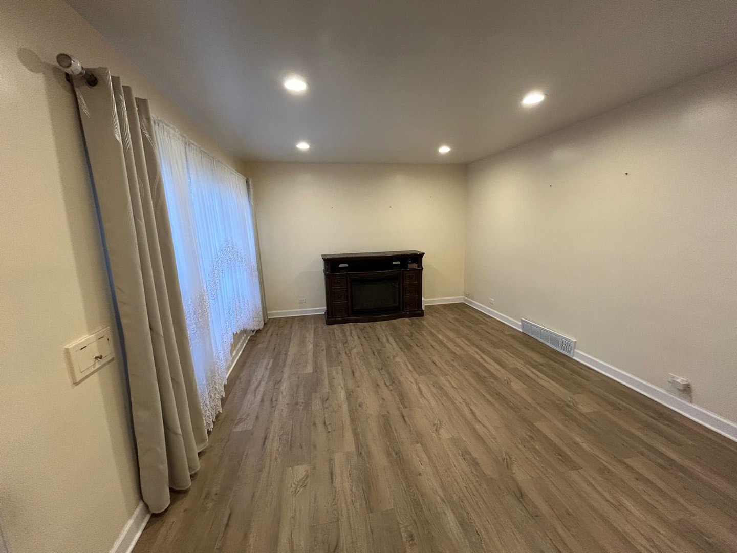 3732 S 53rd Avenue, Cicero, IL