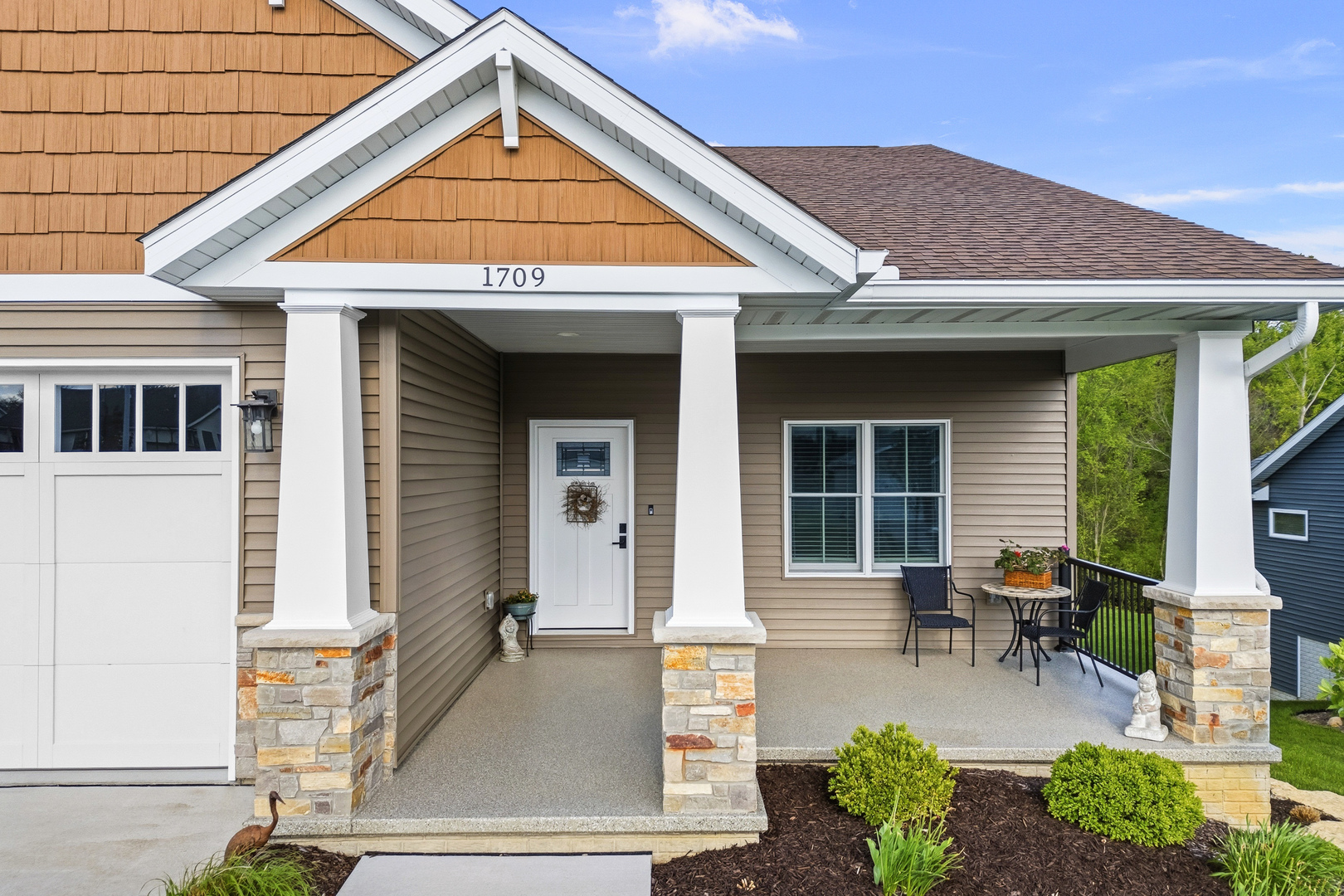 1709 E 6th Street A, Coal Valley, IL