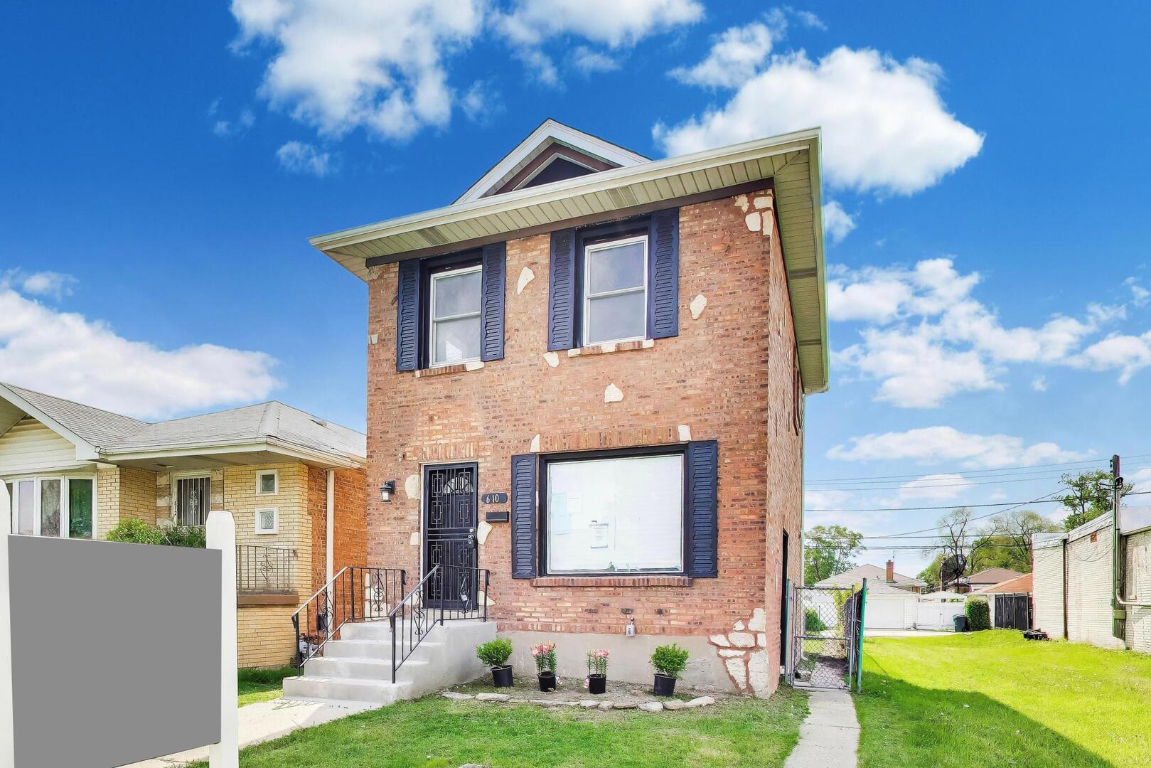 610 Eastern Avenue, Bellwood, IL