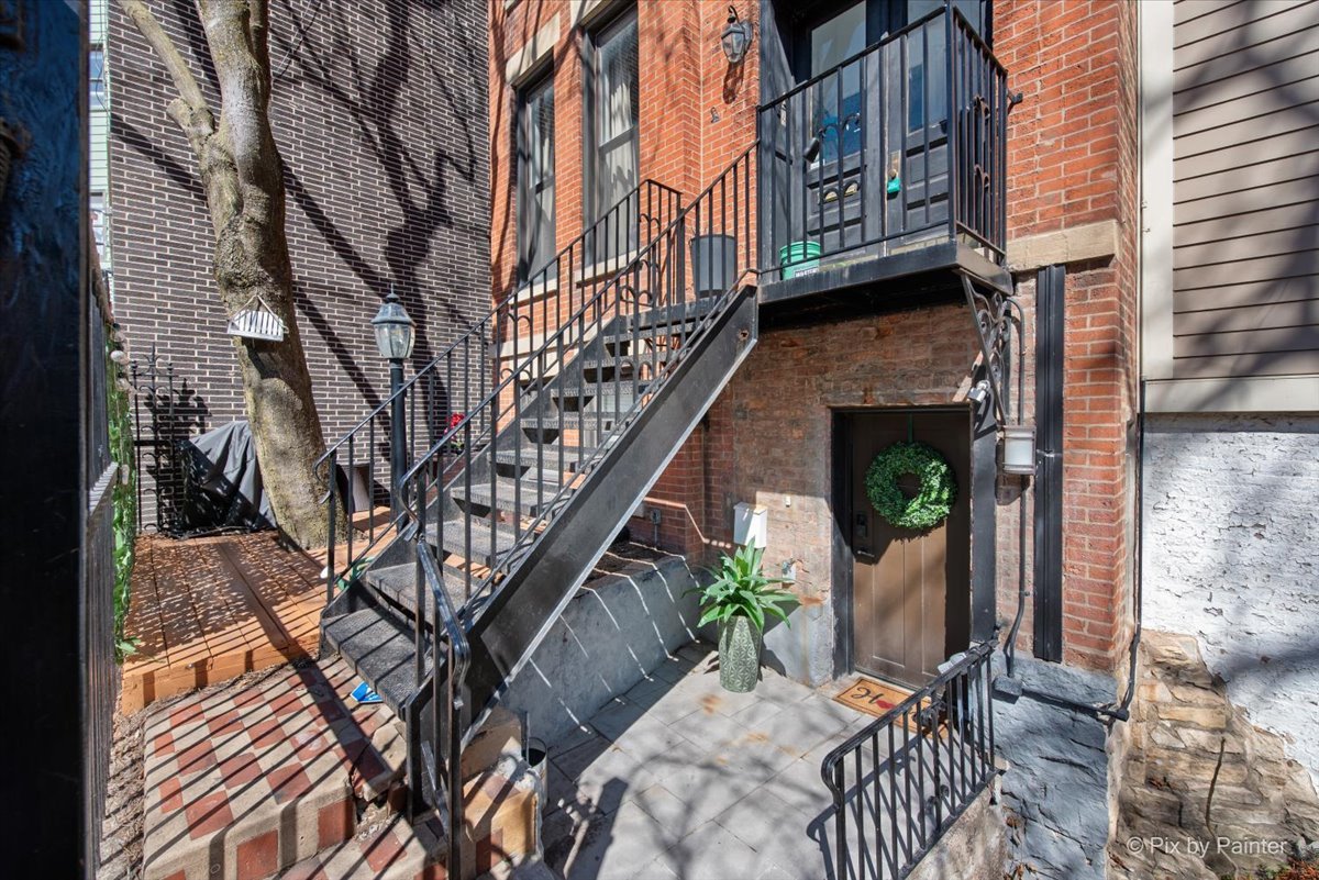 1969 N Lincoln Avenue #1, Chicago, IL