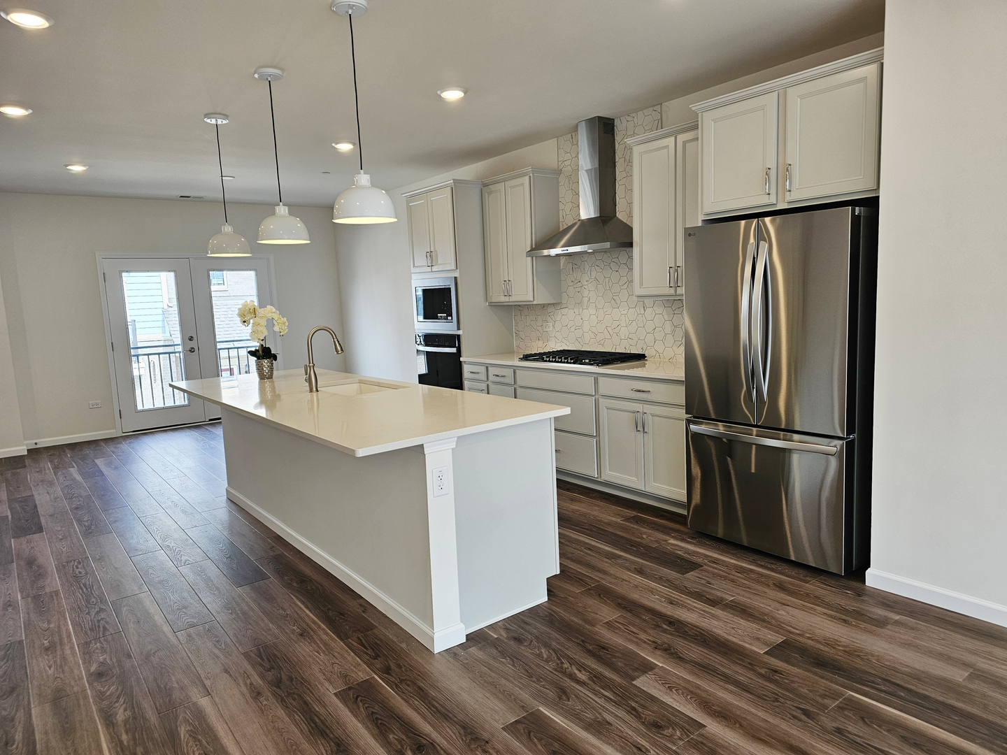 6303 Sandbelt Drive, Woodridge, IL