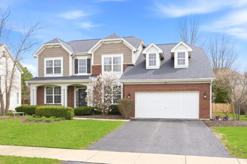 2807 Forest Creek Lane, Naperville, IL