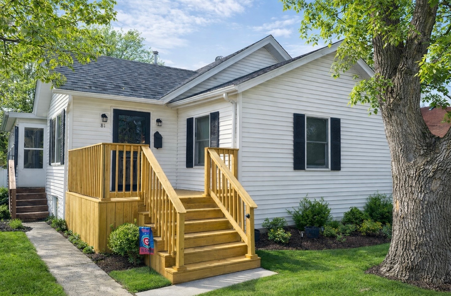 81 Church Street, Manteno, IL